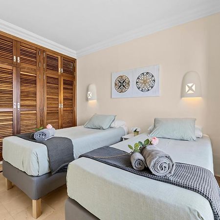 Villa Alana - Vacaciones Y Relax Плая Бланка Екстериор снимка