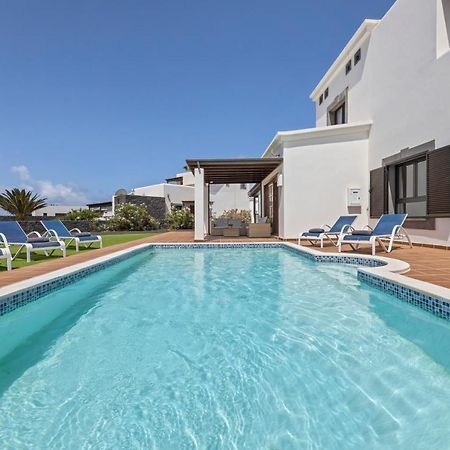 Villa Alana - Vacaciones Y Relax Плая Бланка Екстериор снимка