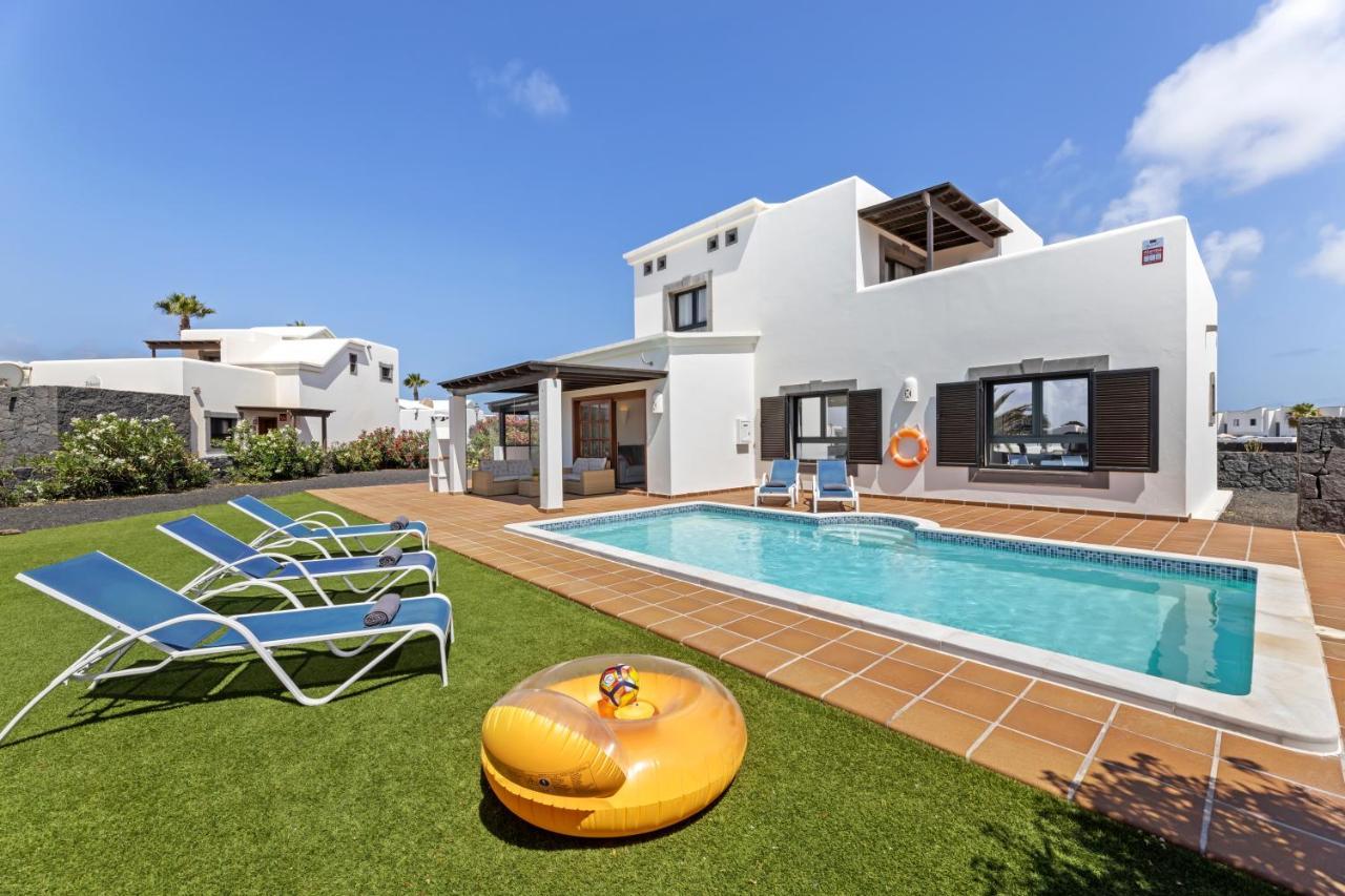 Villa Alana - Vacaciones Y Relax Плая Бланка Екстериор снимка